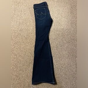26” Ariat Jeans